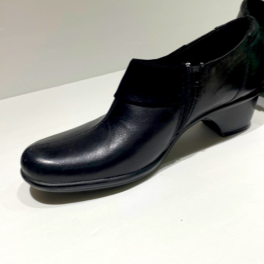 Clarks Bendable - image 2